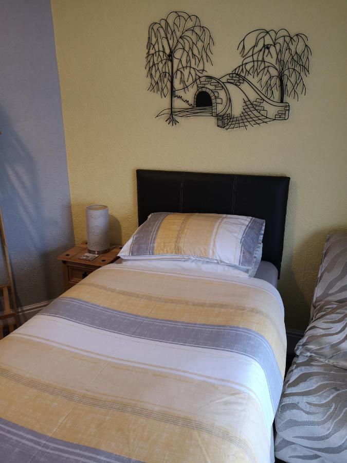 סקארבורו The Phoenix Guest House מראה חיצוני תמונה